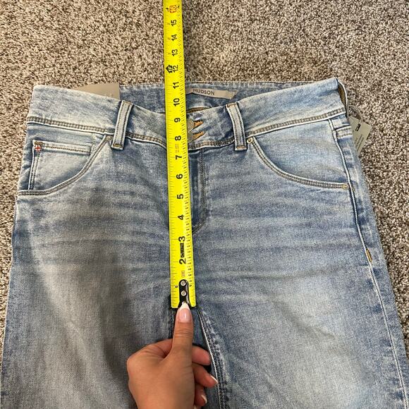 HUDSON Women's Beth Mid-Rise Baby Bootcut Petite Jean Size 28 In Motion - Picture 13 of 16